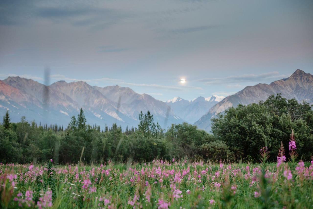 Majestic Valley Wilderness Lodge Sutton-Alpine Eksteriør bilde